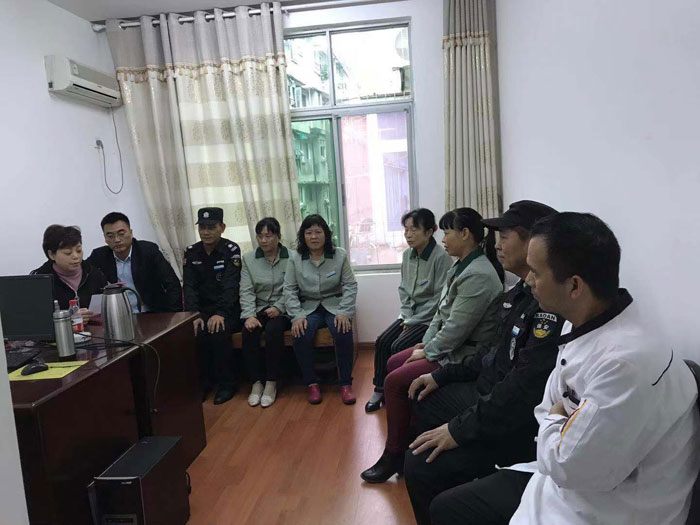 弘揚(yáng)正能量，五合人義不容辭，危難之時(shí)伸援手